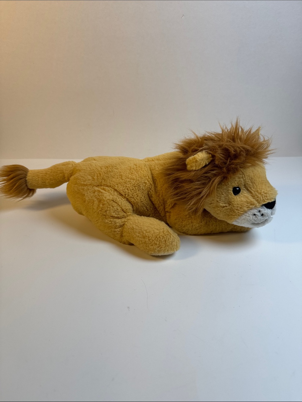 Steiff Liam the Lion Plush Cuddly Friends - Picture 2 of 7